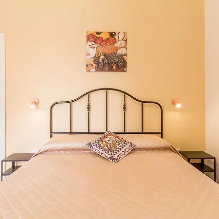 Sicula Few Minutes To Sea - Happy Apartment Catania